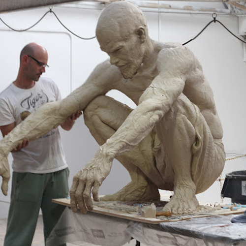 Sculpture Artist